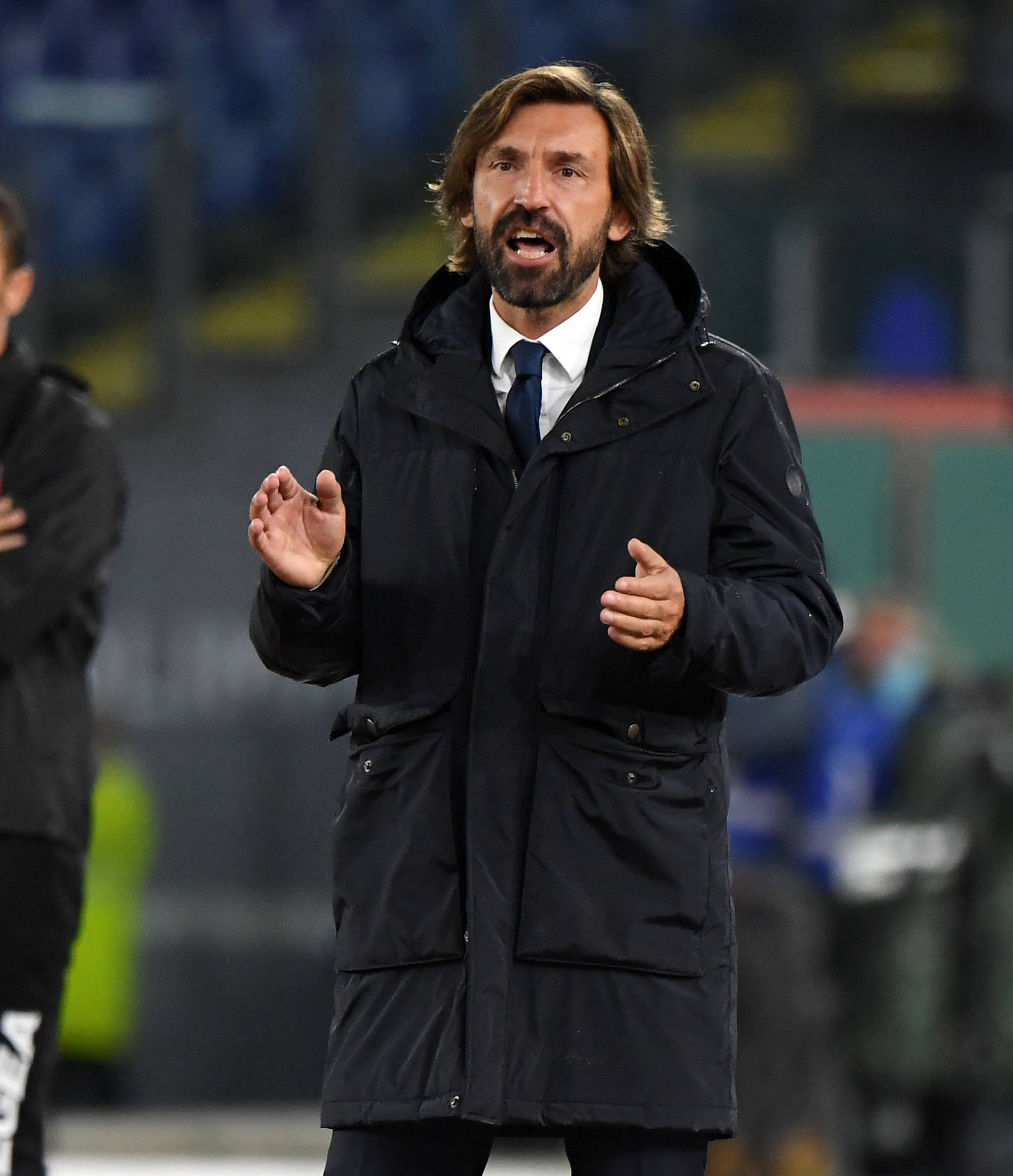 是在回应外 是在回应外