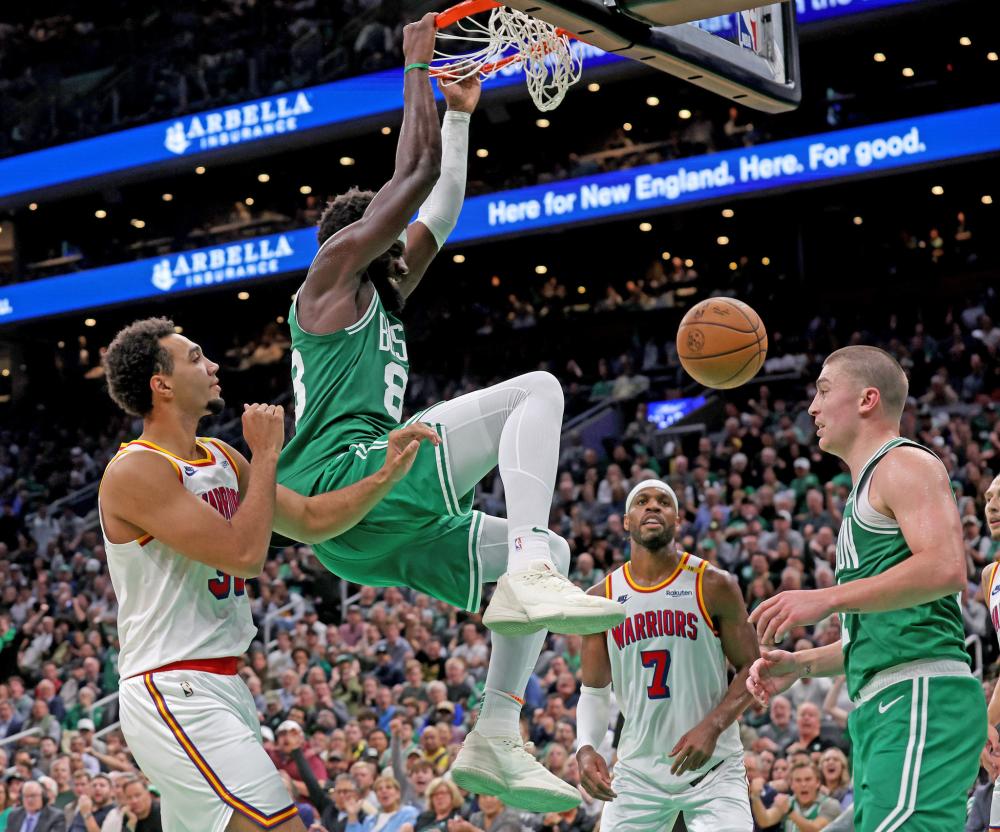 他在防守中 他在防守中