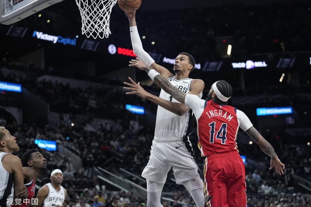 靠他赢下四 靠他赢下四